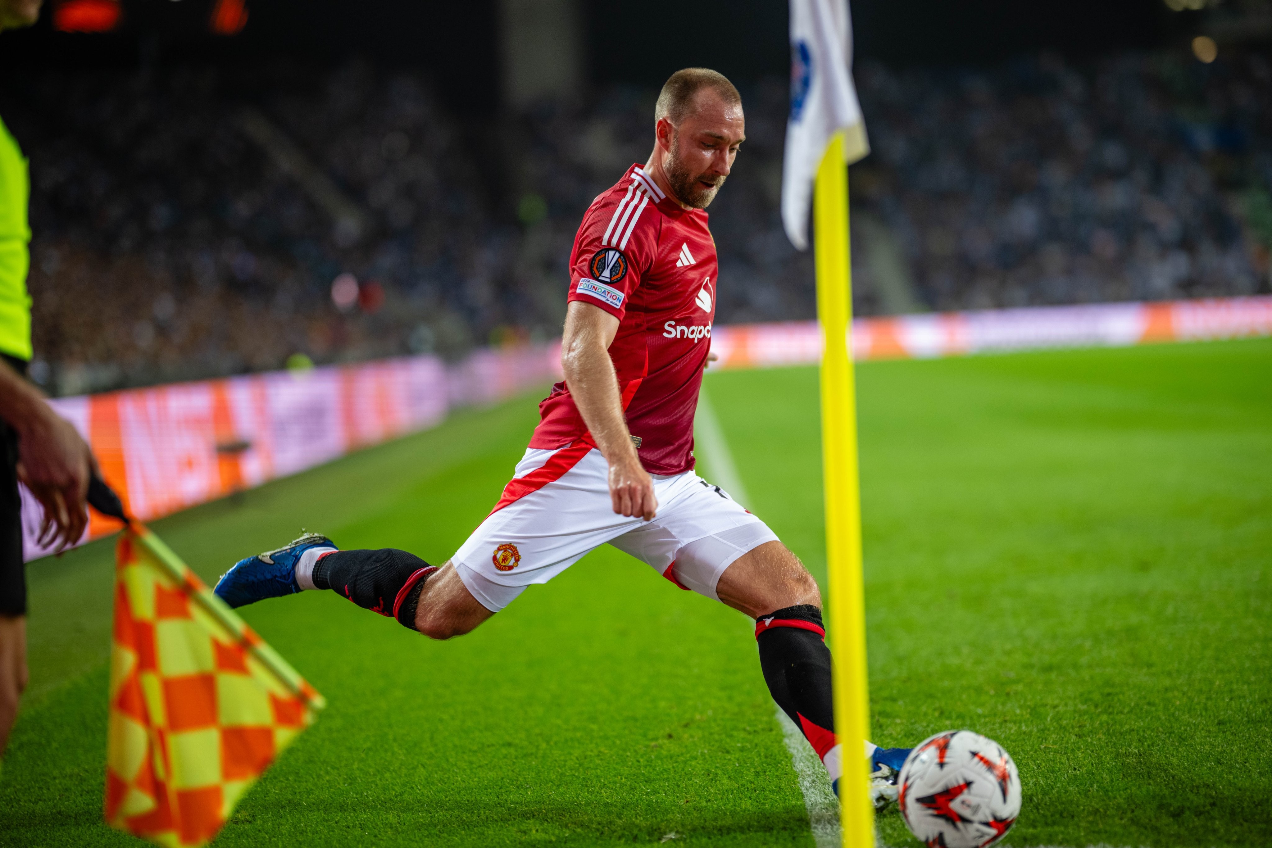 米兰体育在线登录-曼联战术布置详解，主帅重点强调防守反击的简单介绍