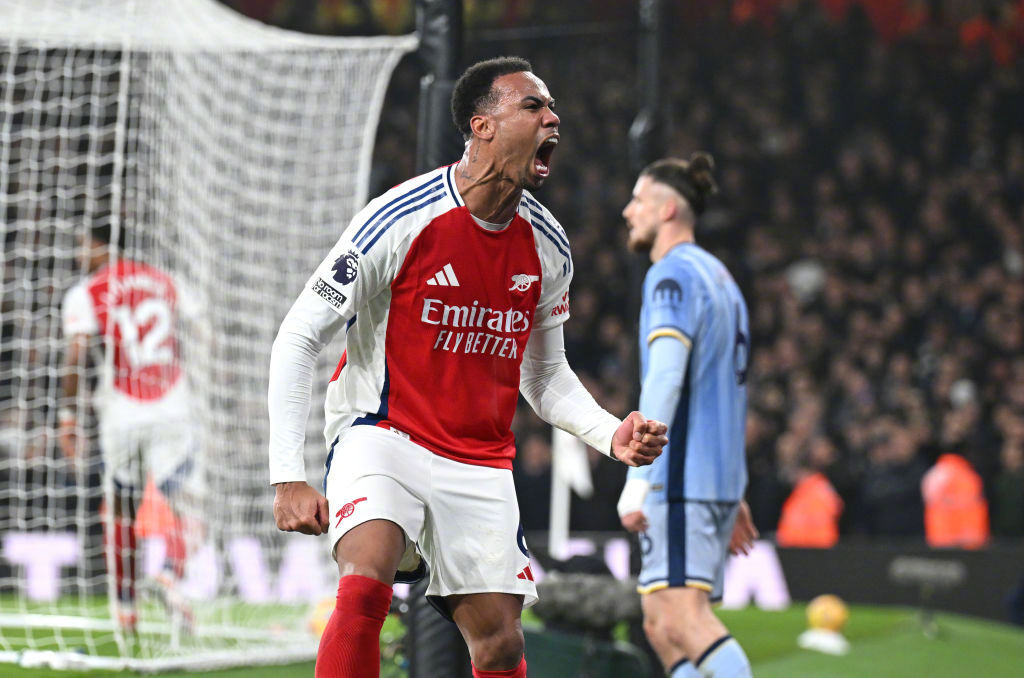 包含热刺核心中场状态回升,出色表现受瞩目的词条 包含热刺核心中场状态回升,出色表现受瞩目的词条