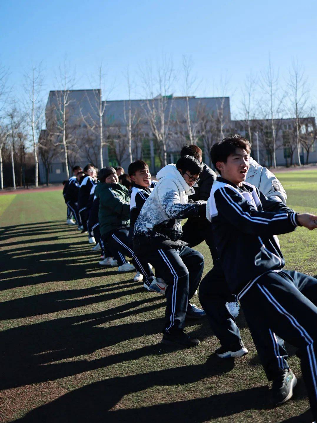 米兰体育vip注册-经典比赛回顾，激情迸发场面动人