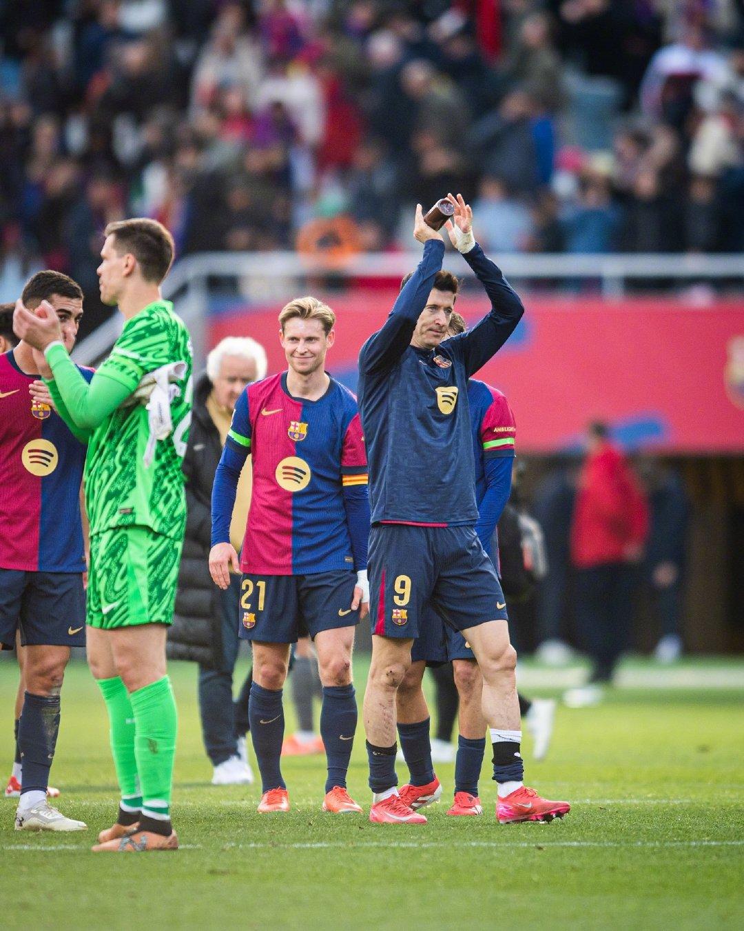 德国队大胜波兰，莱万多夫斯基成为一大闪光点的简单介绍