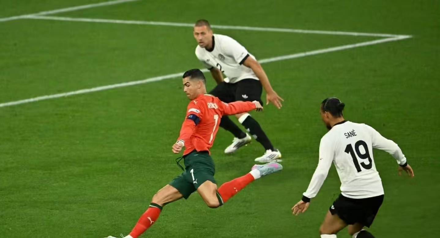 爱尔兰队士气高涨迎接下一轮比赛